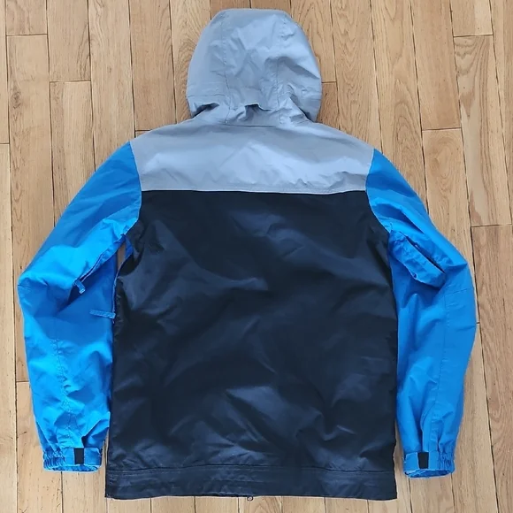 686 jacket - Picture 13 of 13